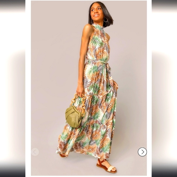 Francesca's Collections Dresses & Skirts - High Neck Resort Palm Leaf Maxi Dress Size XS NWT